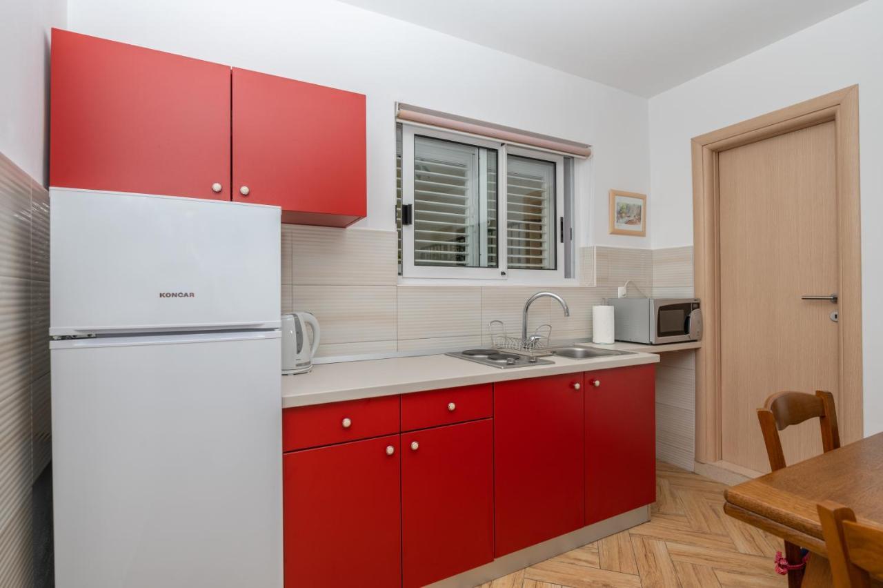 Apartman Karmen Макарска Экстерьер фото